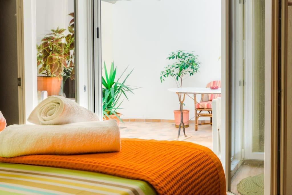 Renovated, Open And Functional Old City House Heraclión Exterior foto