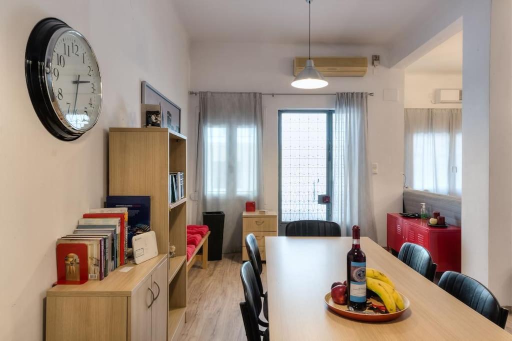 Renovated, Open And Functional Old City House Heraclión Exterior foto